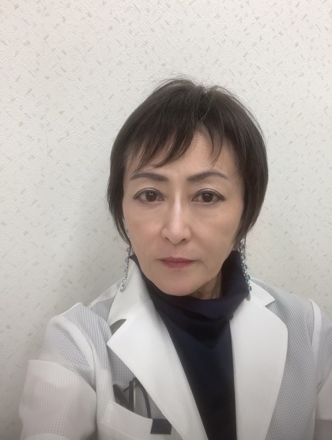 歯科医師　清水　博子